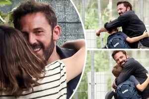Ben Affleck szívélyes találkozása Jennifer Garnerrel és a gyerekekkel online vitát vált ki